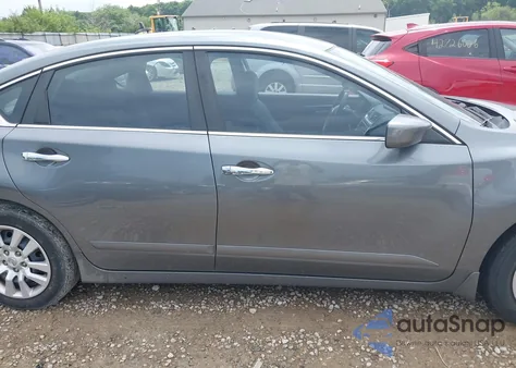 2016 Nissan Altima 2.5 S z USA, uszkodzony, nr VIN 1N4AL3APXGN385997